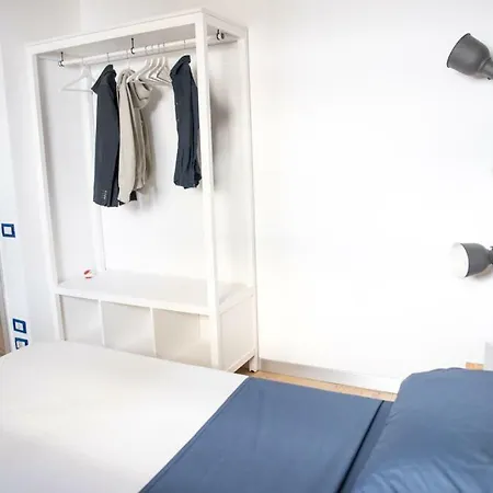 Ghe House Катания